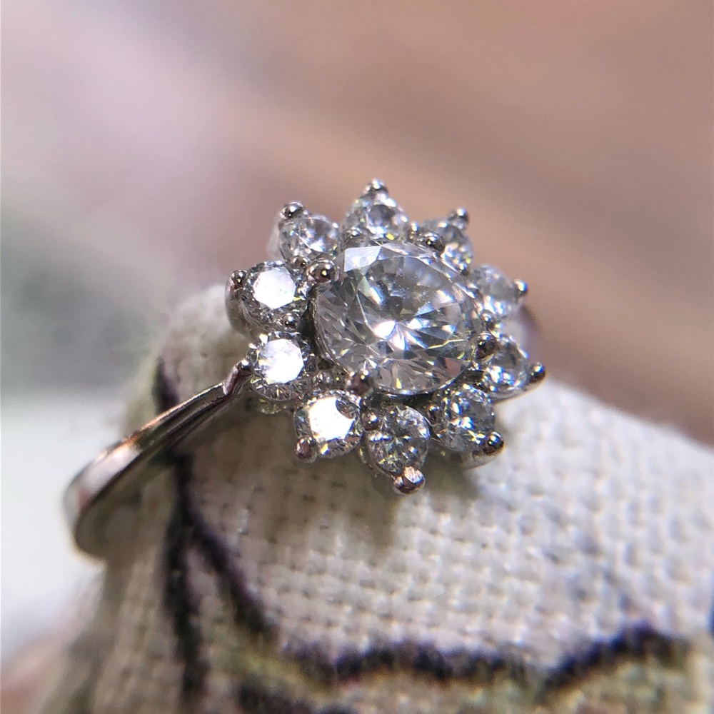 925 Silver Snowflake White Zircon Ring